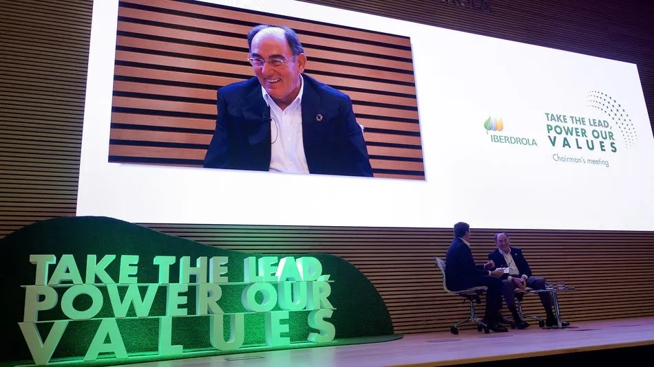 Ignacio Galán se reúne con más de 300 empleados de Iberdrola y les anima a cumplir nuevos retos  