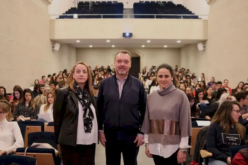 Ponentes en la charla de la Universidad Pontificia de Salamanca