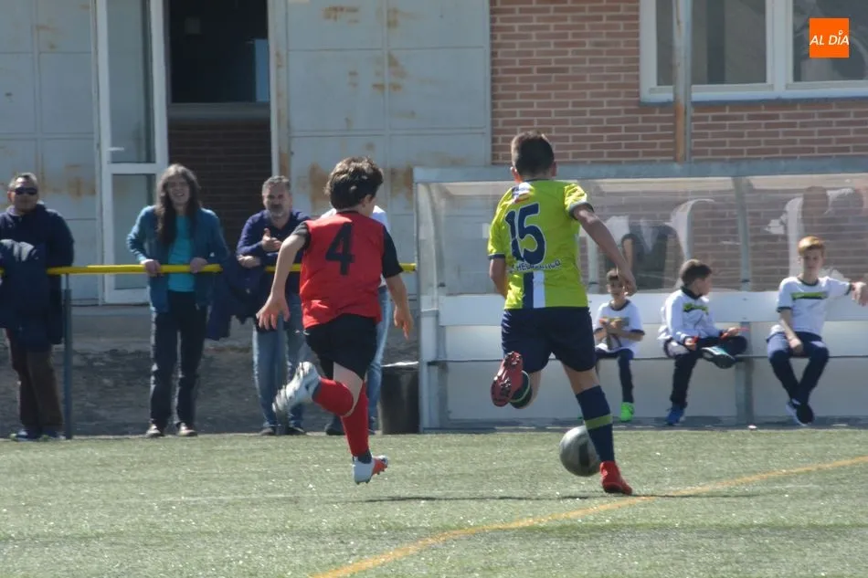 Foto 7 - Resultados, clasificaciones e im&aacute;genes del f&uacute;tbol base provincial