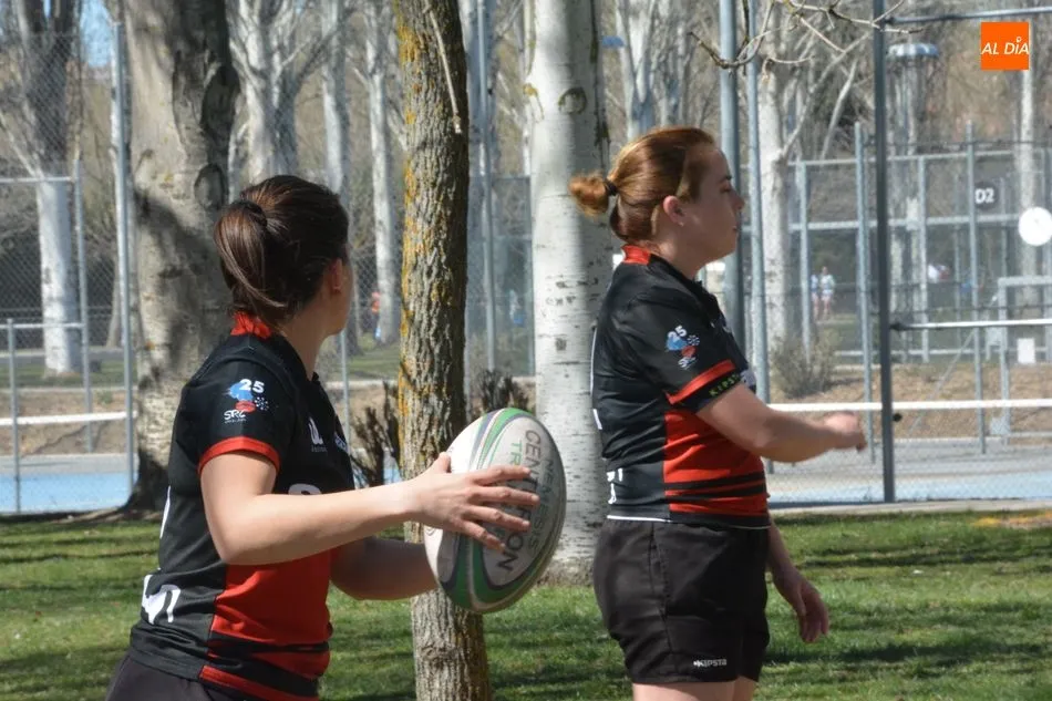 Foto 9 - La pasi&oacute;n por el rugby invade la Aldehuela