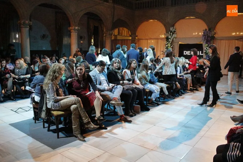 Foto 5 - Los modelos de &lsquo;Desfila Salamanca&rsquo; deslumbran al p&uacute;blico