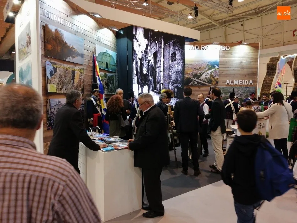 Foto 11 - La Rondalla, entre los 150 mirobrigenses que disfrutan de la Feria de Turismo de Lisboa  