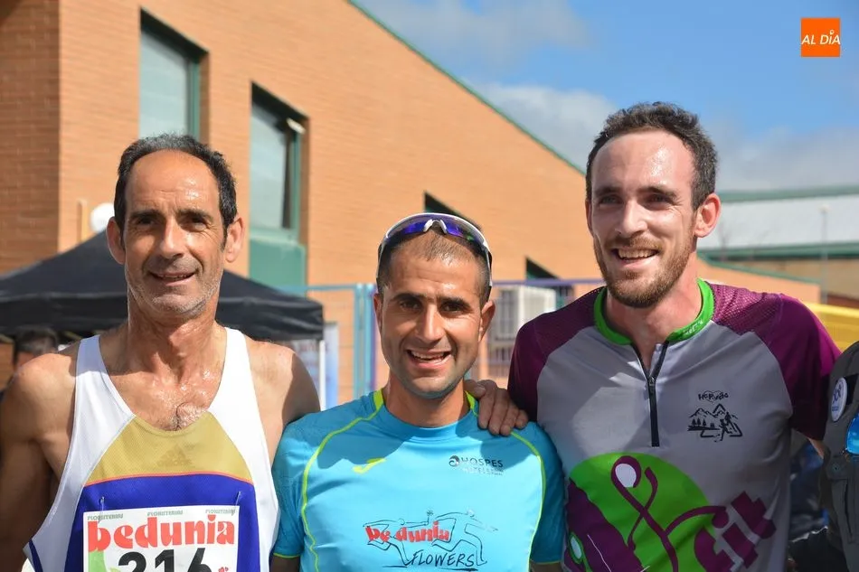 Foto 9 - Javier Rom&aacute;n y Leticia Mart&iacute;n vencen en la VI Carrera Solidaria de Carbajosa de la Sagrada