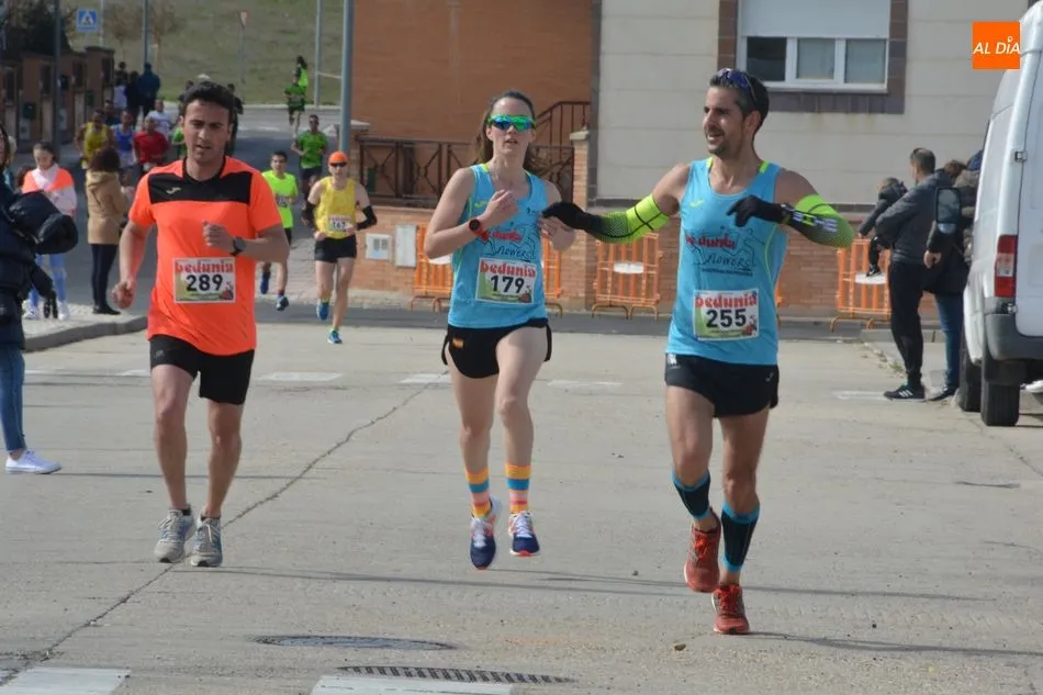 Foto 8 - Javier Rom&aacute;n y Leticia Mart&iacute;n vencen en la VI Carrera Solidaria de Carbajosa de la Sagrada