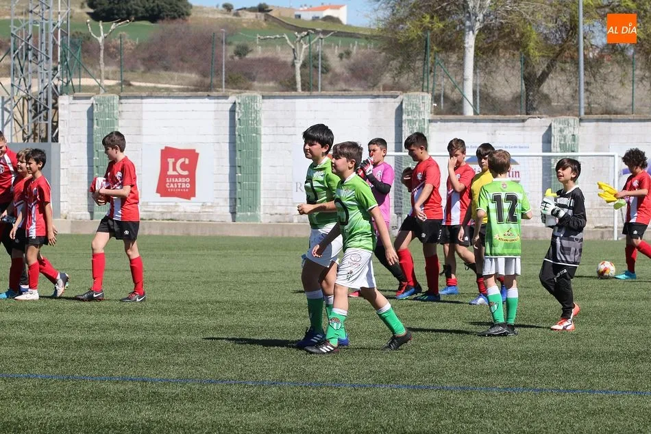 Foto 4 - Juvenil, Infantil y Alev&iacute;n C, &uacute;nicas victorias de la base del CD Guijuelo en la jornada