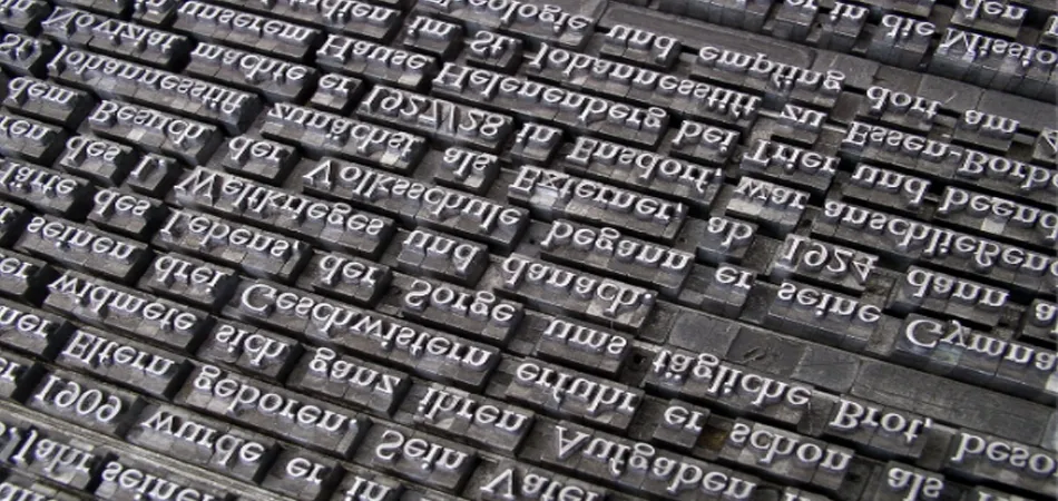 La vuelta a Salamanca en 80 idiomas  