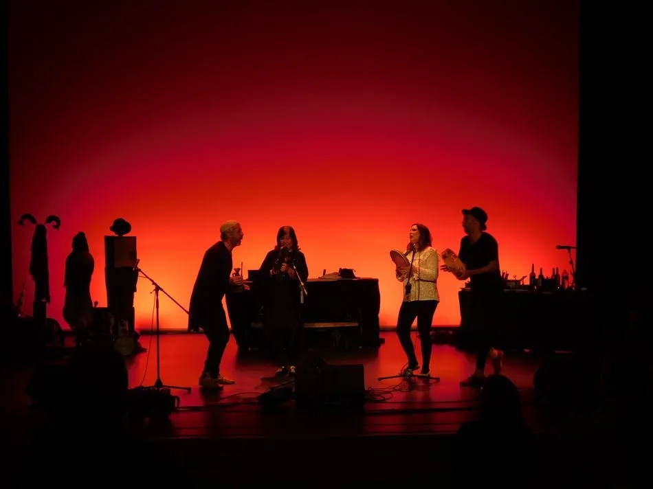 Foto 6 - Mayalde abre el XIX Festival de Folclore &lsquo;Federico Lozano&rsquo; con una tarde m&aacute;gica en el...