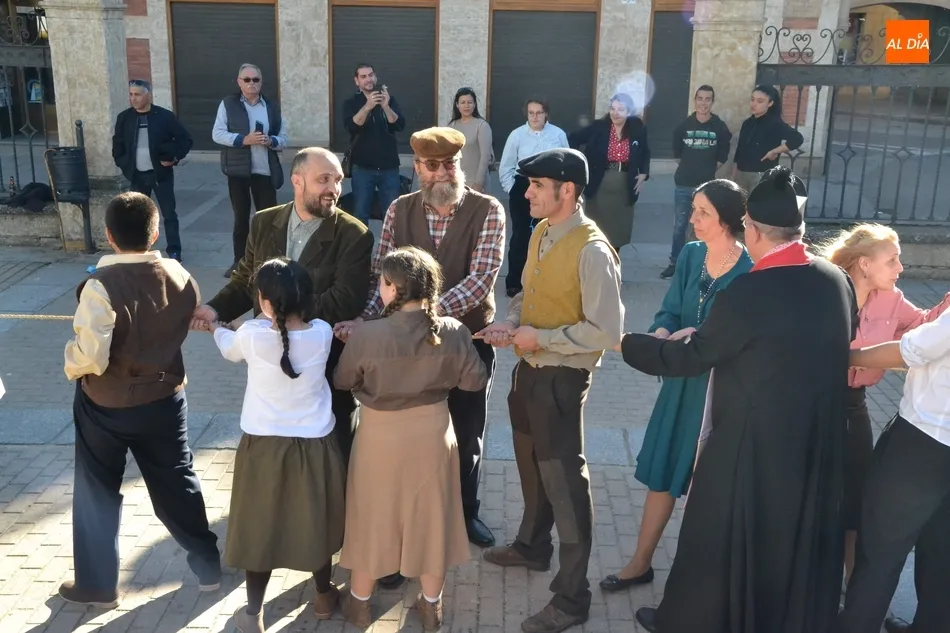 Foto 3 - La competici&oacute;n de sogatira de la recreaci&oacute;n de 1944, en v&iacute;deo  