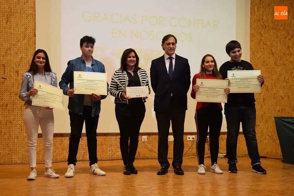 Foto 10 - El Colegio Salesiano Mar&iacute;a Auxiliadora gana el&nbsp;III Concurso municipal de Ideas Empresariales...