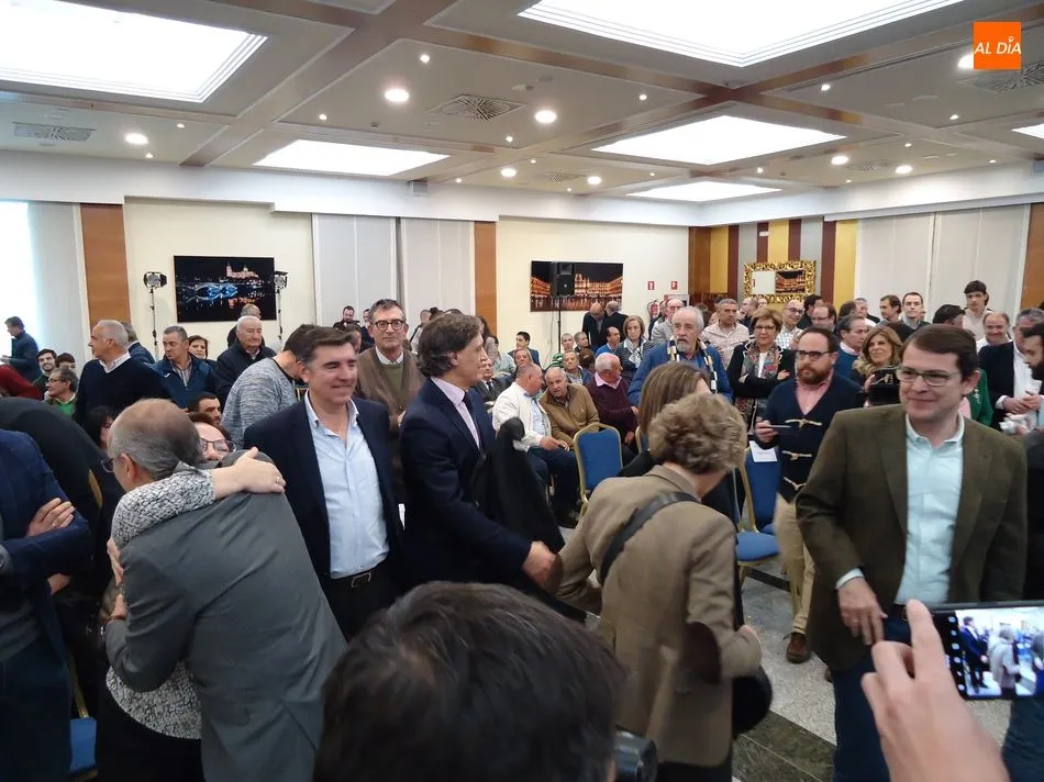 Foto 11 - &ldquo;Es un riesgo para Castilla y Le&oacute;n tener un gobierno como el de Pedro S&aacute;nchez y su caballo de...