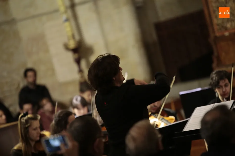 Foto 8 - M&uacute;sica barroca para encandilar a una repleta Catedral Vieja