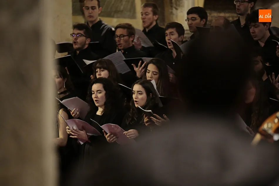 Foto 7 - M&uacute;sica barroca para encandilar a una repleta Catedral Vieja