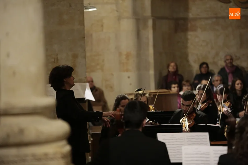 Foto 5 - M&uacute;sica barroca para encandilar a una repleta Catedral Vieja