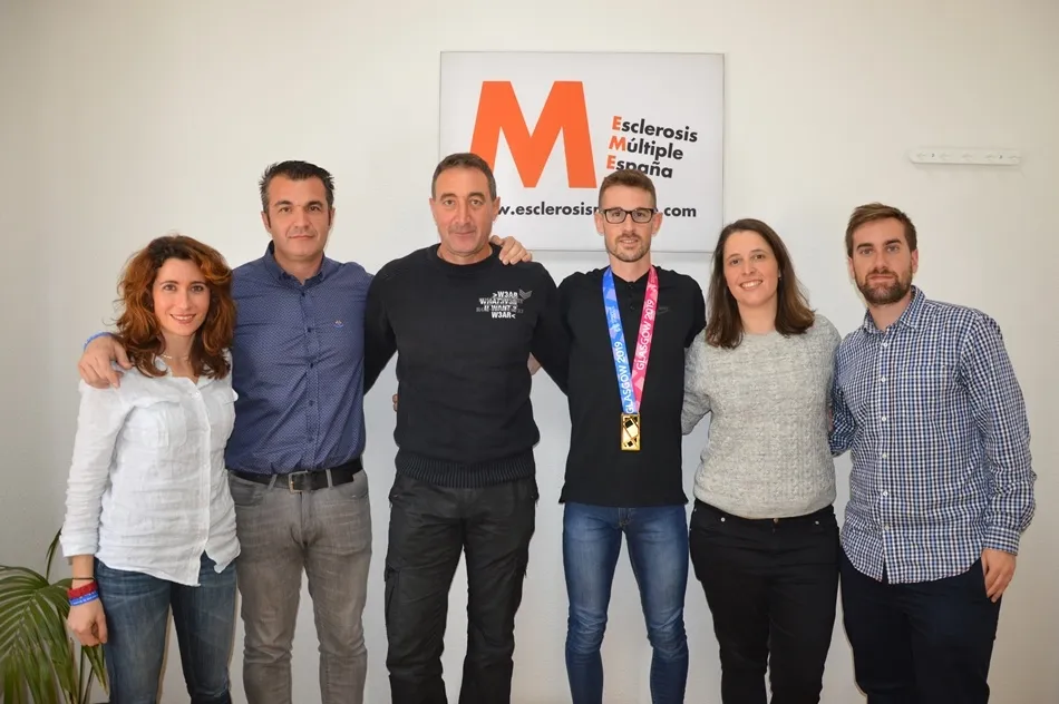 Foto 5 - &Aacute;lvaro de Arriba sortea con fines solidarios el body con el que se proclam&oacute; Campe&oacute;n de Europa  