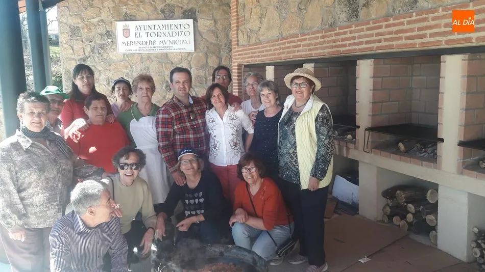 Foto 6 - El Tornadizo vive una primaveral matanza t&iacute;pica