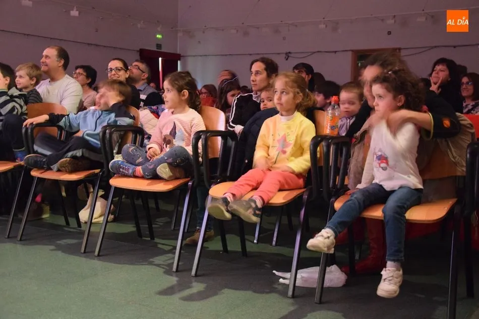 Foto 5 - La divertida propuesta &lsquo;Hasta las gotas&rsquo; encandila a los m&aacute;s peque&ntilde;os en el Centro Cultural...