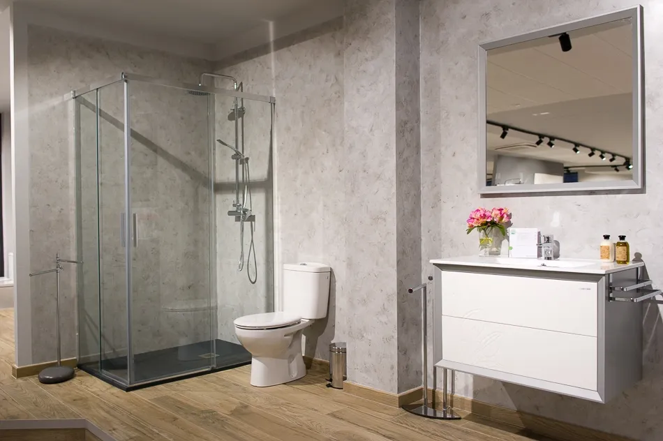 Foto 9 - Comercial Anaya renueva completamente sus exposiciones de ba&ntilde;os y cocinas