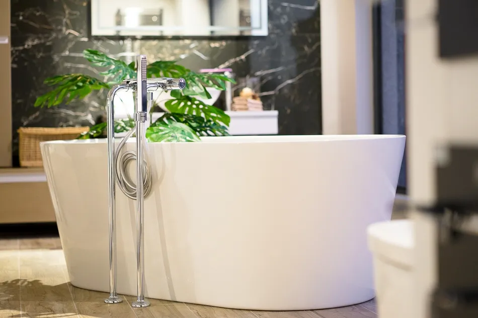 Foto 8 - Comercial Anaya renueva completamente sus exposiciones de ba&ntilde;os y cocinas