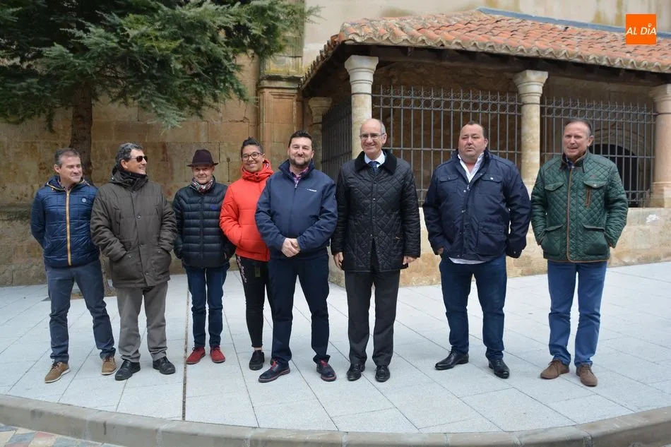 Foto 11 - Javier Iglesias conoce &lsquo;in situ&rsquo; las inversiones realizadas en Castellanos de Villiquera con...