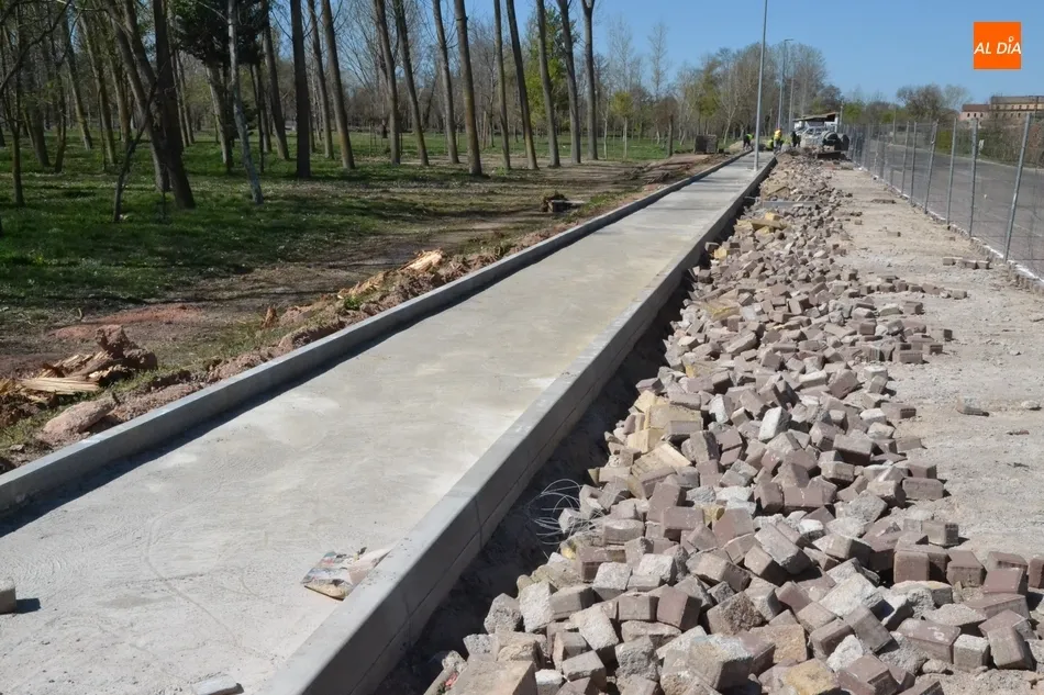 Foto 5 - Contin&uacute;an los trabajos para ganar m&aacute;s de 20 plazas de aparcamiento en la Avenida de La Concha  