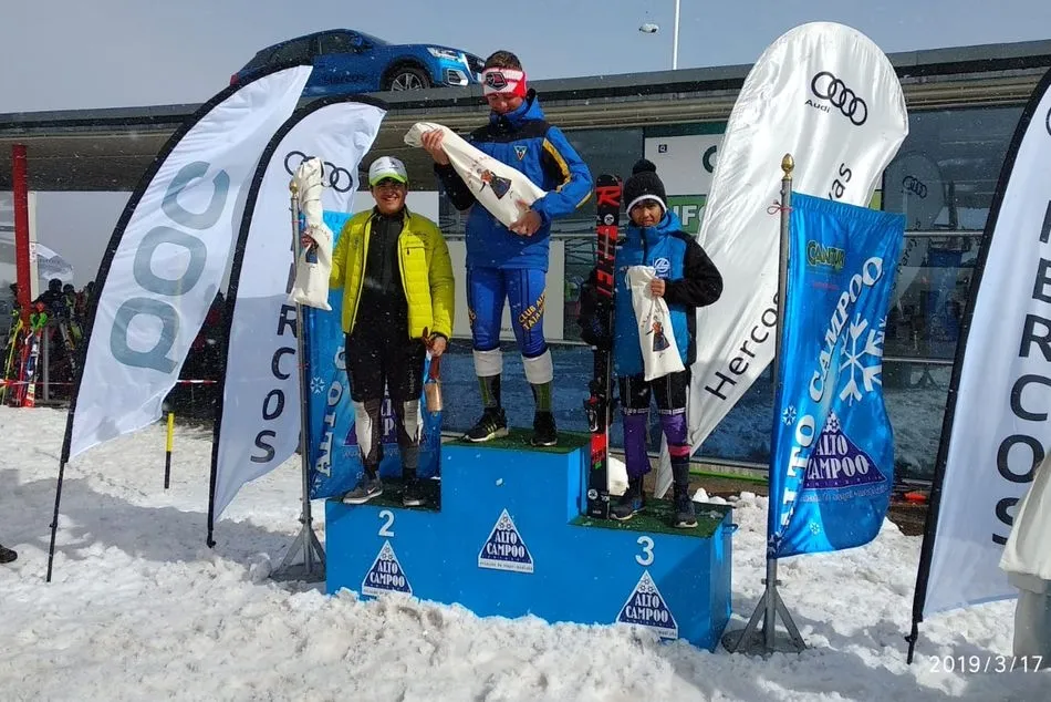 Foto 4 - Finaliza la temporada del equipo infantil del Club de Esqu&iacute; La Covatilla  