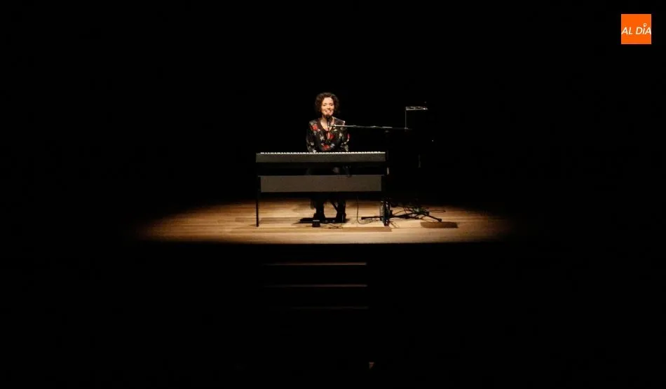 Foto 2 - Sheila Blanco pone voz y m&uacute;sica a las poetas de la Generaci&oacute;n del 27  