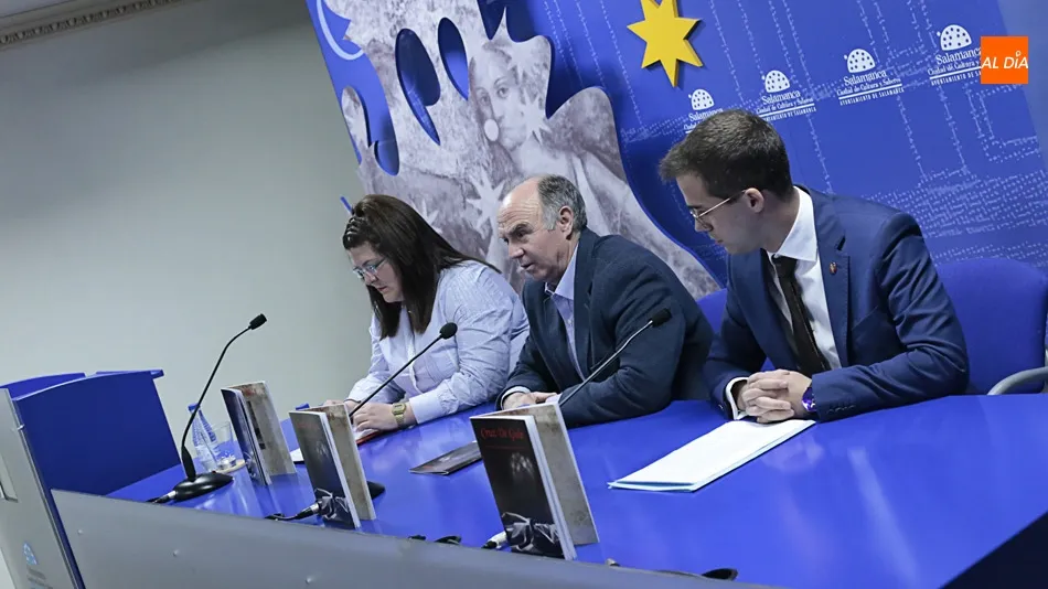 La Cofradía del Cristo Yacente presenta ‘Cruz de Guía’ en la Sala de la Palabra. Foto: Alejandro López