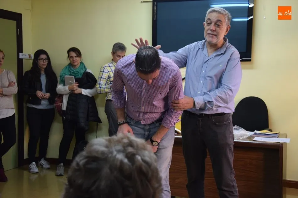 Foto 5 - Los edificios municipales contar&aacute;n con&nbsp;dispositivos para tratar posibles atragantamientos