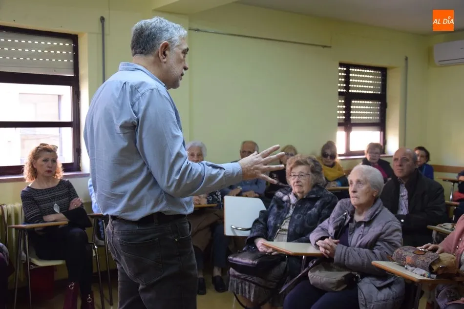 Foto 2 - Los edificios municipales contar&aacute;n con&nbsp;dispositivos para tratar posibles atragantamientos