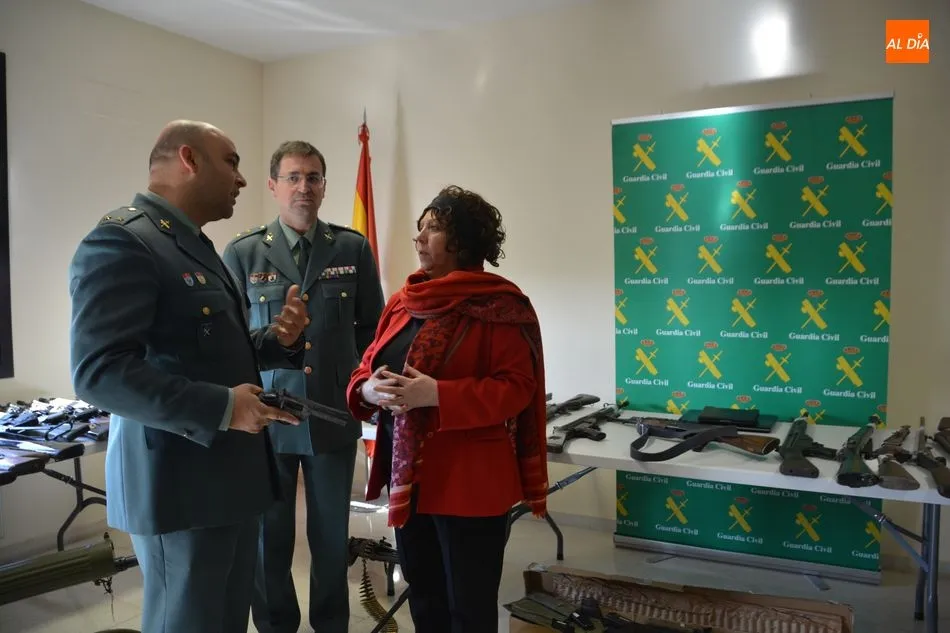 Foto 10 - Detenido en la comarca de B&eacute;jar con 121 armas de fuego para&nbsp; su compraventa en el mercado negro  