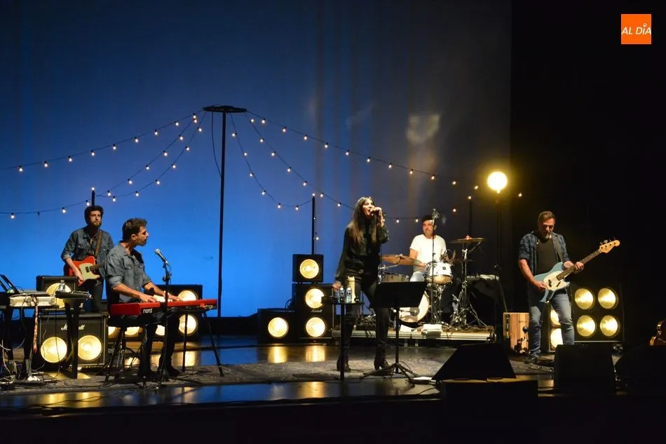 Foto 9 - Efecto Mariposa presenta con notable &eacute;xito su nuevo disco &lsquo;Vuela&rsquo; en el Teatro Unicaja