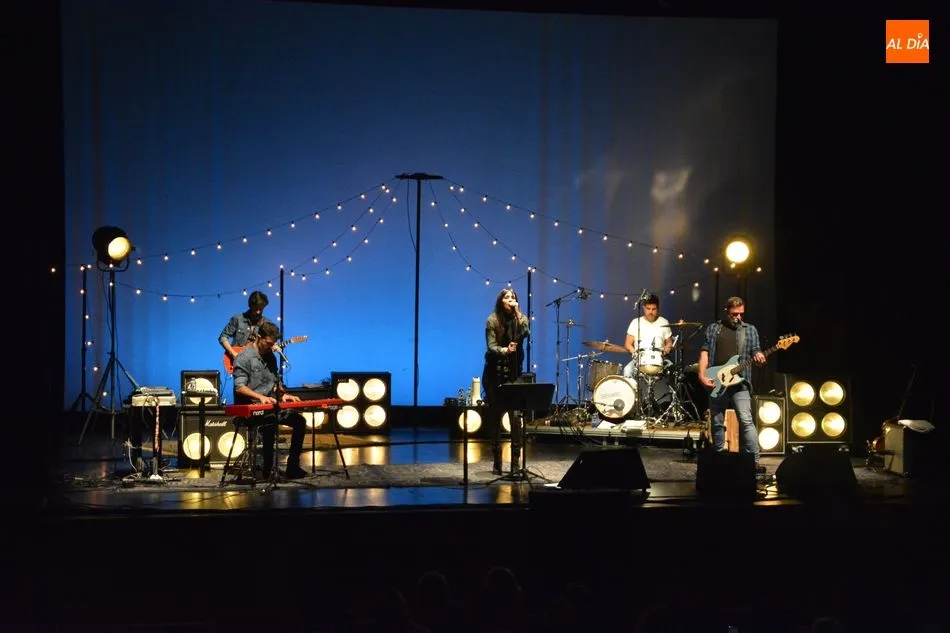 Foto 4 - Efecto Mariposa presenta con notable &eacute;xito su nuevo disco &lsquo;Vuela&rsquo; en el Teatro Unicaja