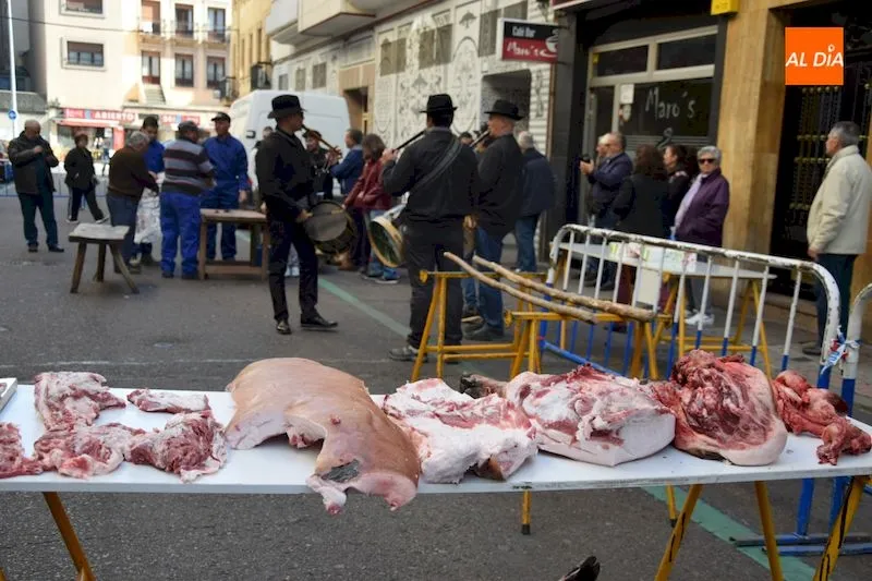 Foto 3 - El Barrio del Oeste recupera su tradicional Fiesta de la Matanza