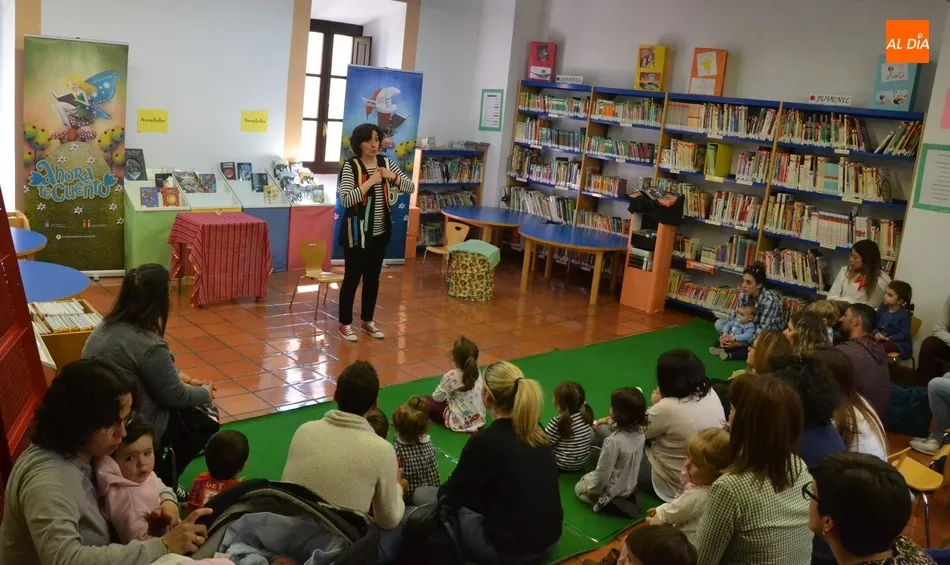 Foto 5 - Margalida Albert&iacute; abre tres semanas seguidas de cuentacuentos en la Casa de la Cultura  