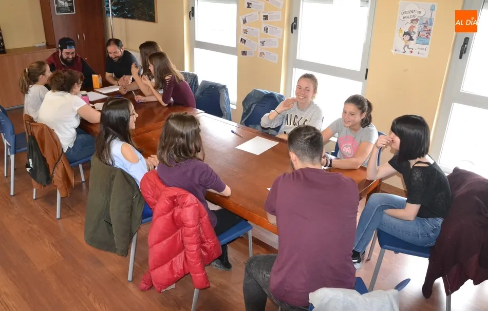 Foto 3 - Una decena de j&oacute;venes participa en el taller de cine del Espacio i  