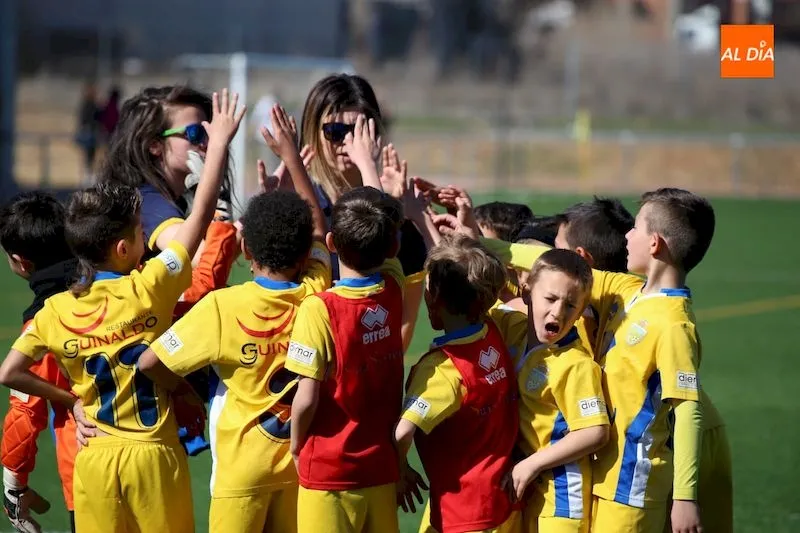 Foto 8 - Resultados, clasificaciones e im&aacute;genes del f&uacute;tbol base provincial