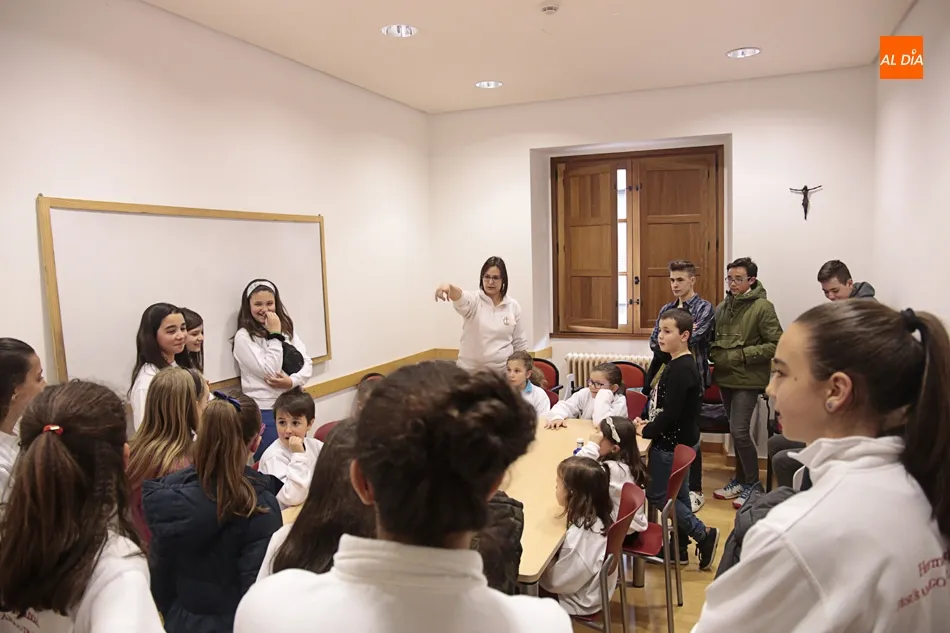 Foto 8 - Escape Room y merienda para hacer hermandad con los m&aacute;s peque&ntilde;os