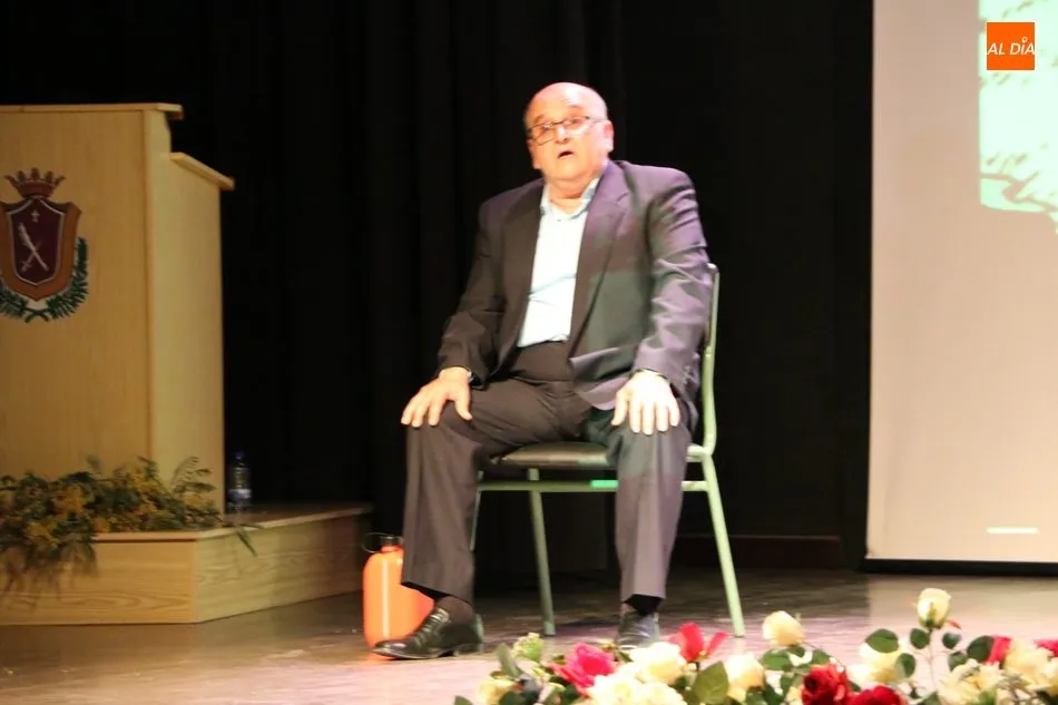Foto 10 - La Lengua Teatro se hace con el XXXII Certamen Nacional de Teatro de Vitigudino  