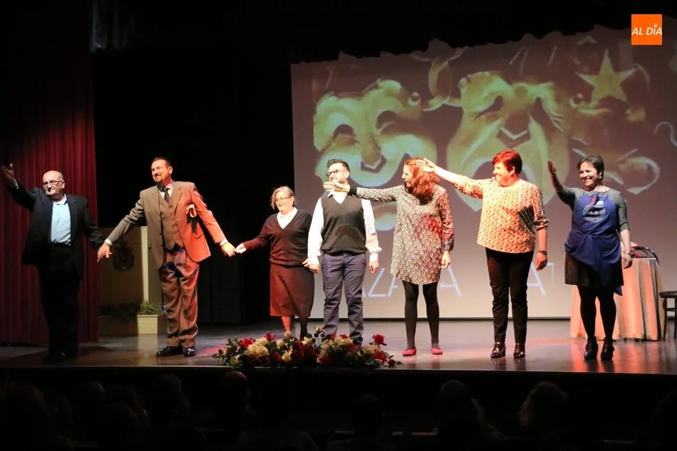Foto 2 - La Lengua Teatro se hace con el XXXII Certamen Nacional de Teatro de Vitigudino  