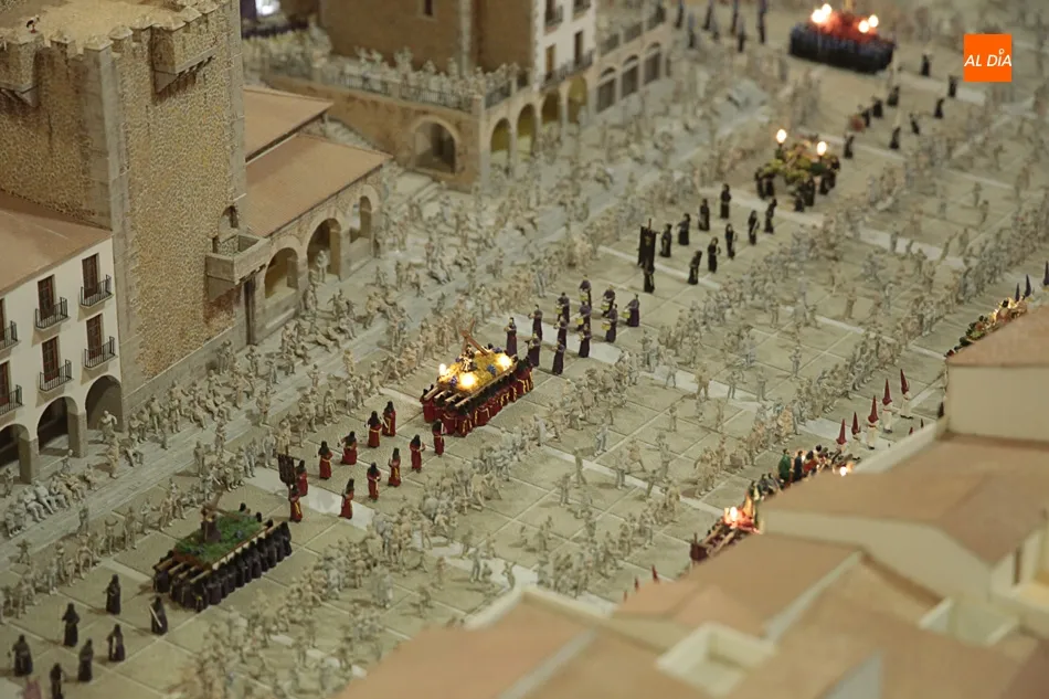 Foto 11 - Salamanca y C&aacute;ceres estrechan sus lazos a trav&eacute;s de la Semana Santa