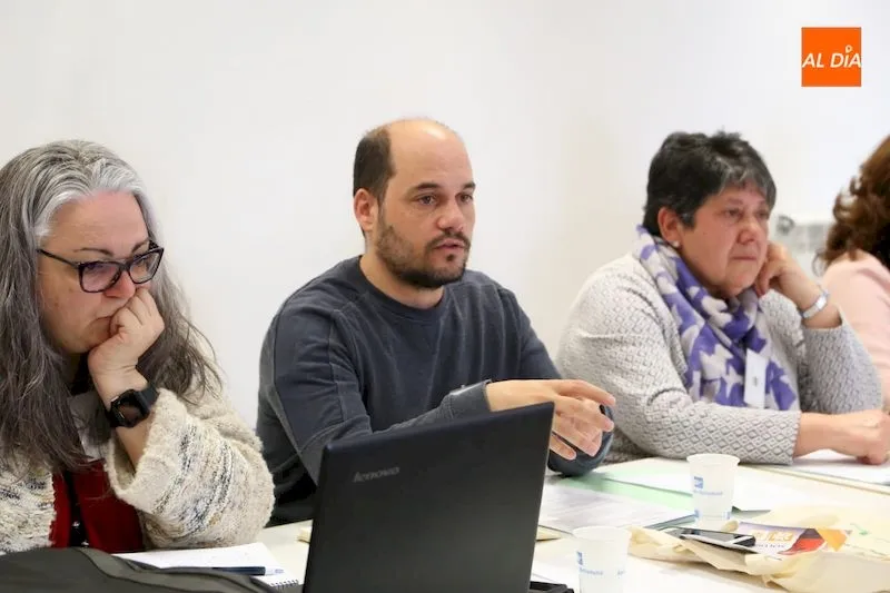 Foto 6 - La Federaci&oacute;n de Asociaciones de Vecinos de Salamanca renueva su junta directiva