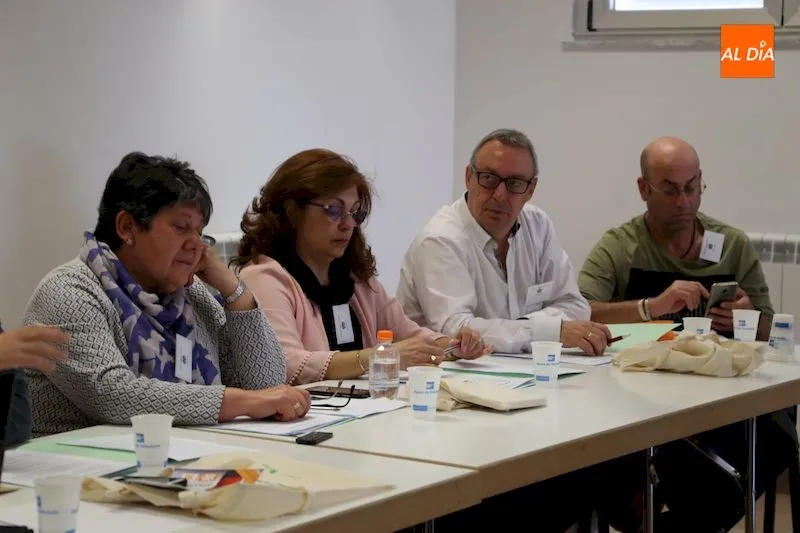 Foto 4 - La Federaci&oacute;n de Asociaciones de Vecinos de Salamanca renueva su junta directiva