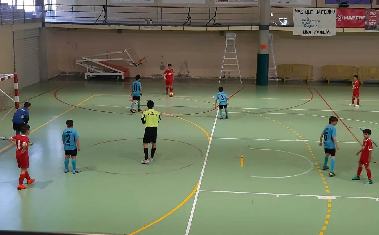 Foto 6 - El III Columnas gana las Ligas Asafusa en las categor&iacute;as Benjam&iacute;n y Alev&iacute;n  