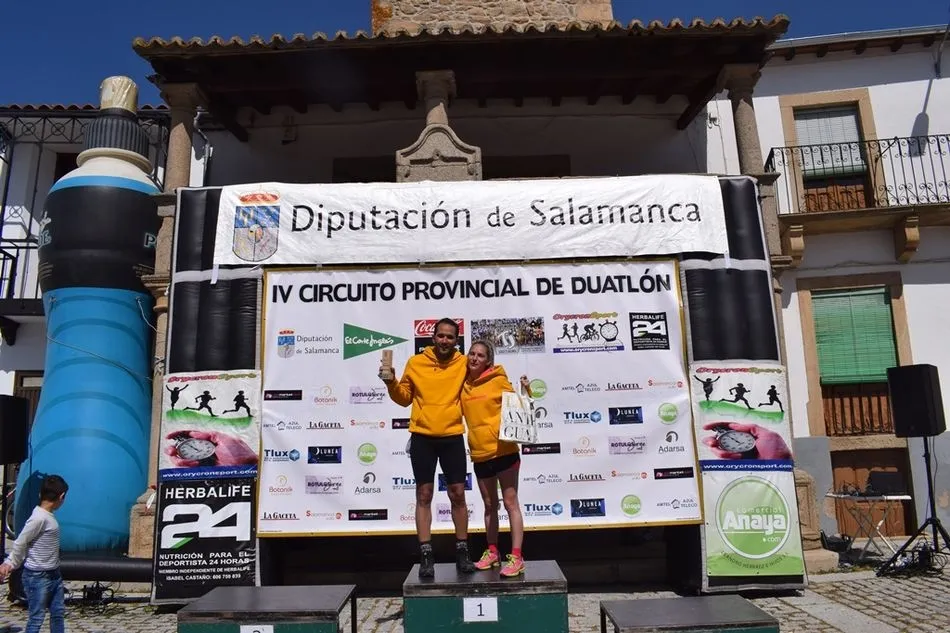 Foto 11 - Antonio Cerezo y Beatriz D&iacute;az, ganadores del IV Duatl&oacute;n Villa de Lumbrales