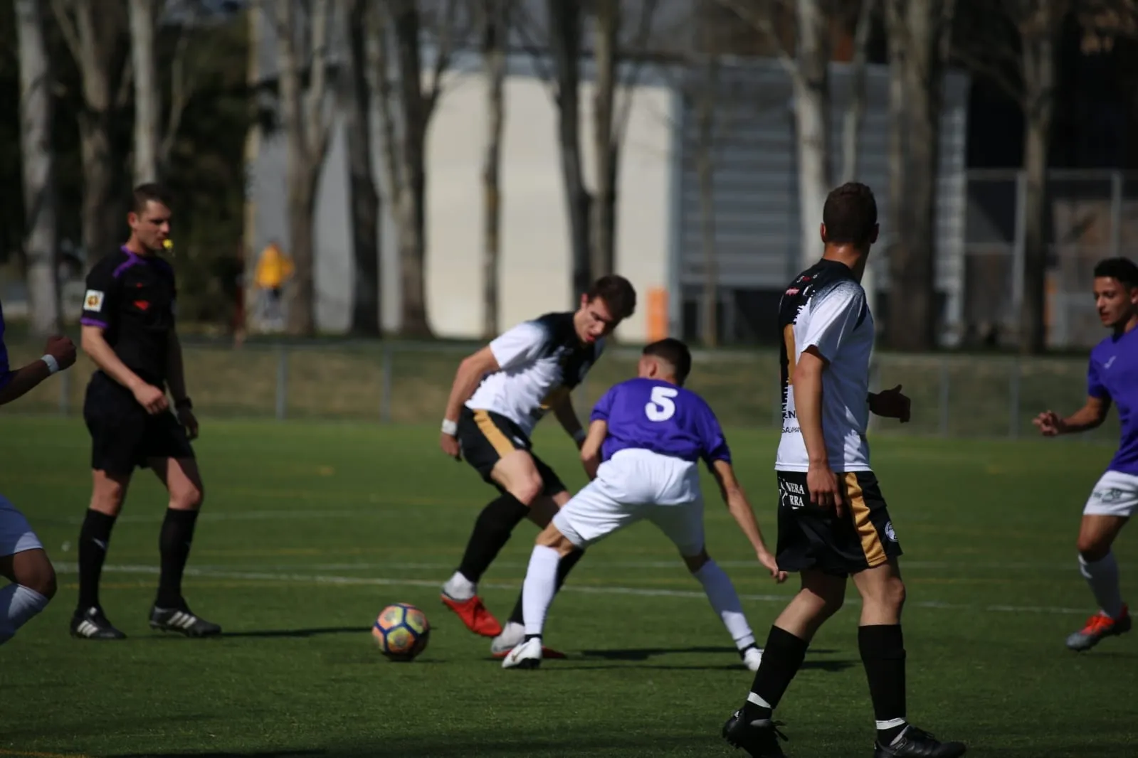 Foto 10 - Resultados, clasificaciones e im&aacute;genes del f&uacute;tbol base regional