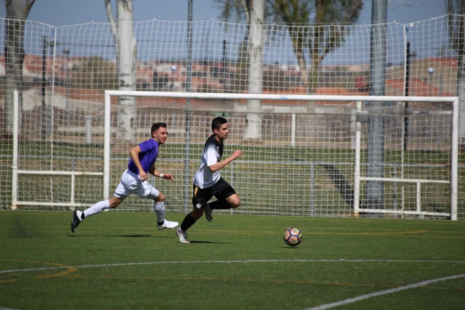 Foto 5 - Resultados, clasificaciones e im&aacute;genes del f&uacute;tbol base regional