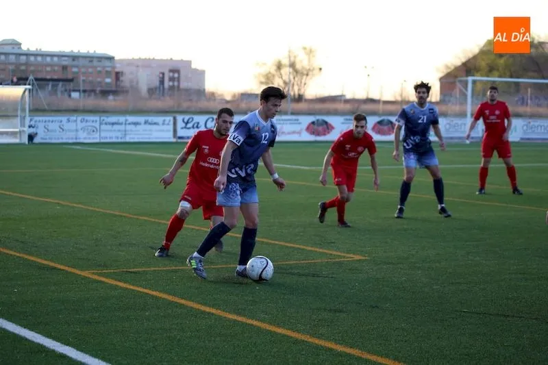 Foto 2 - El Salamanca UDS &lsquo;B&rsquo; encamina su ascenso a Tercera Divisi&oacute;n
