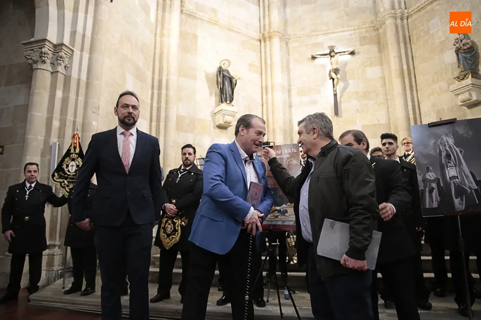 Foto 3 - El Cristo de la Liberaci&oacute;n anunciar&aacute; los actos y salidas de Amor y Paz