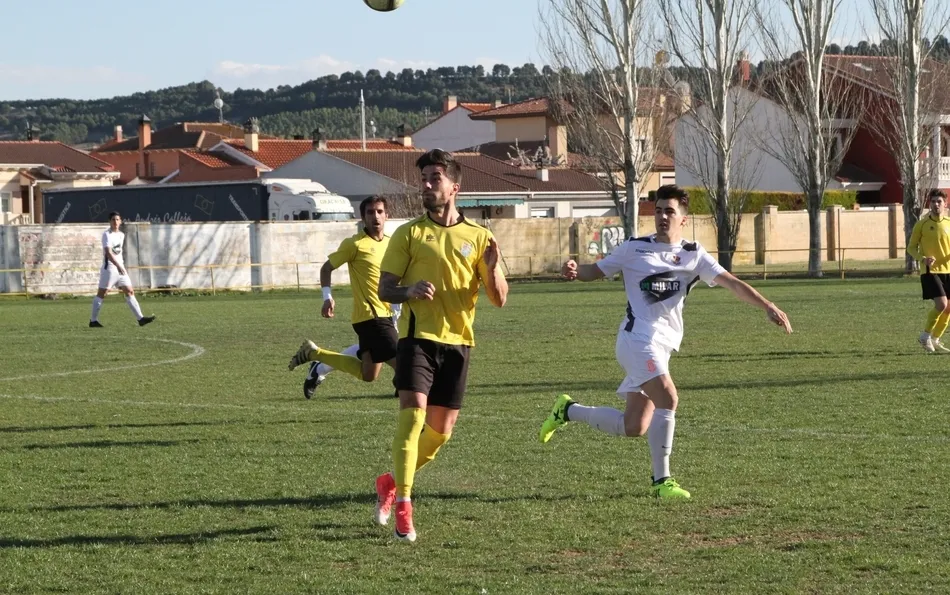Foto 8 - El Mojados le moja un a&ntilde;o m&aacute;s la oreja al Ciudad Rodrigo pese a empezar ganando  