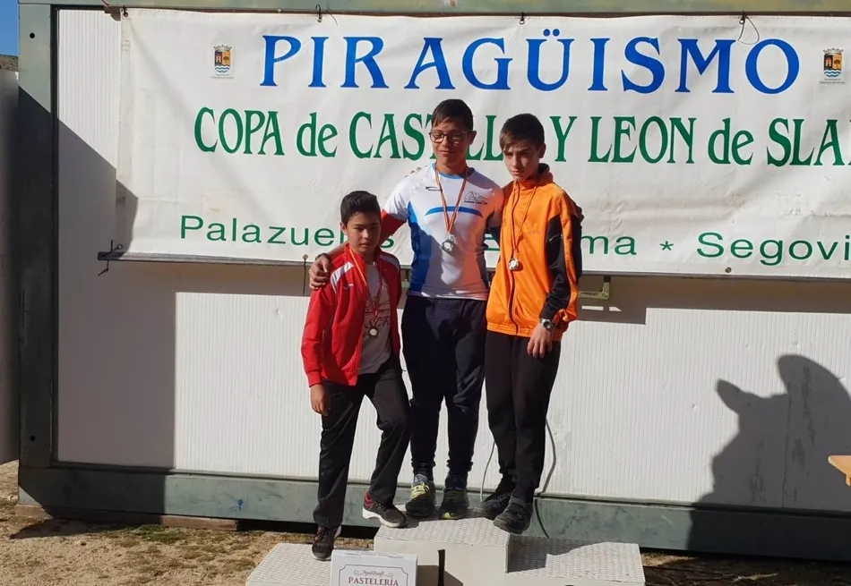 Foto 9 - Gran apertura del Regional de Aguas Bravas para el Club Capit&aacute;n Nemo  